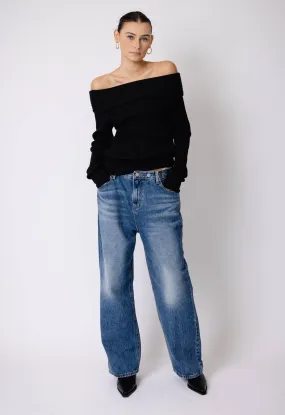 Off The Shoulder Sweater In Black